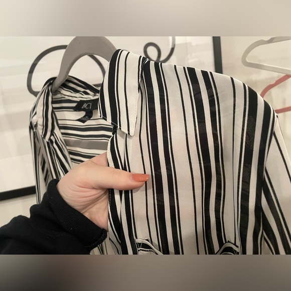 striped button up blouse - Picture 5 of 7